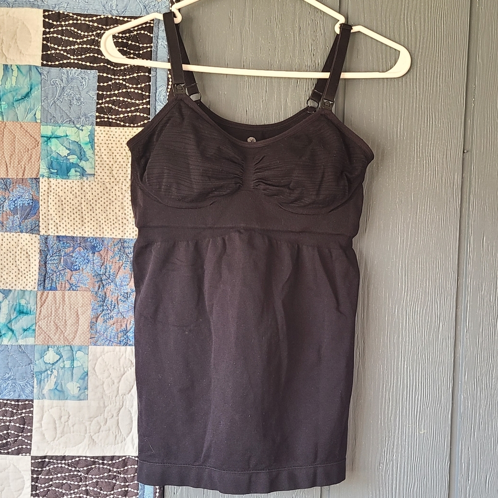 Kindred Bravely Hands Free Nursing and Pumping Tank